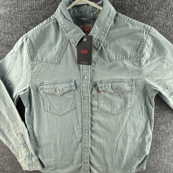 NWT Levi’s Pearl Snap Up Shirt Western Denim Pockets Lightweight Medium Blue - Picture 1 of 15